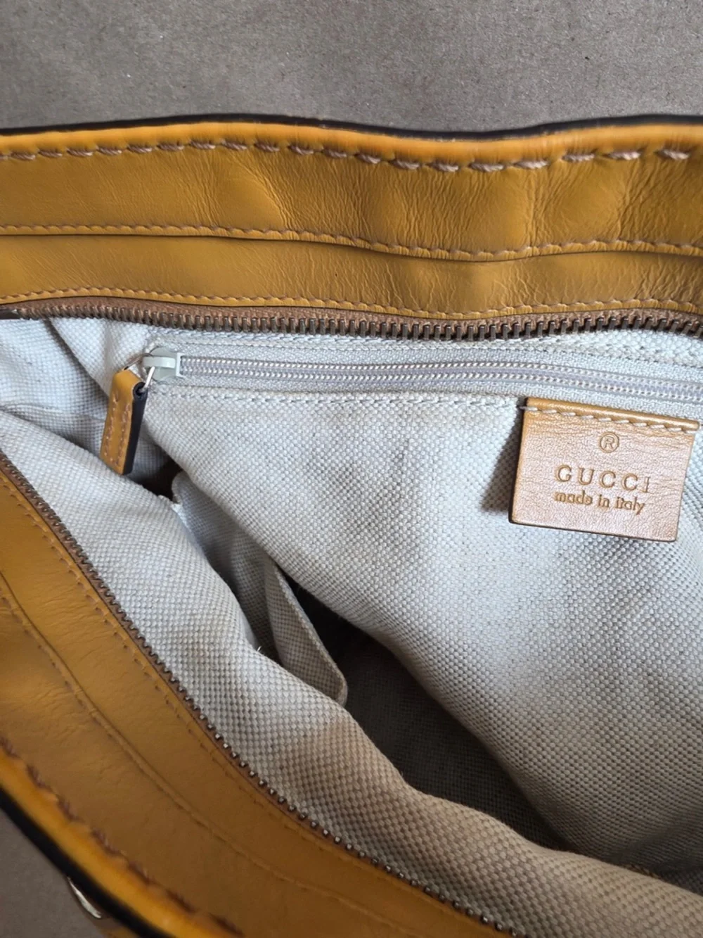 Original GG Canvas Sukey Messenger Bag